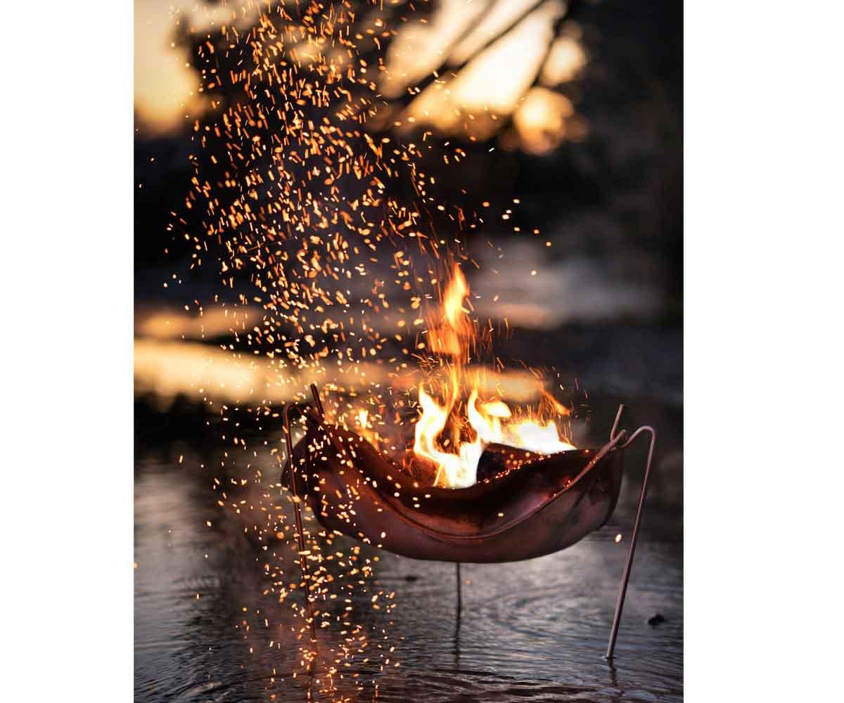 Outdoor Feuerstelle Firefly von Trimline Fires